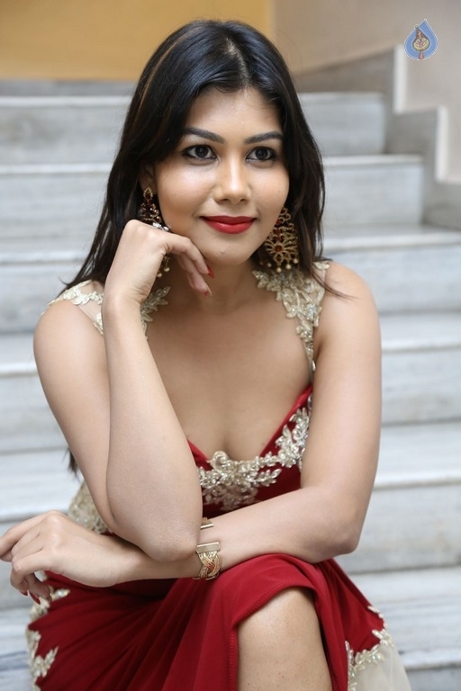 Rachana Smith Latest Photos - 24 / 42 photos