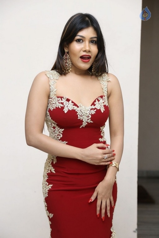 Rachana Smith Latest Photos - 39 / 42 photos