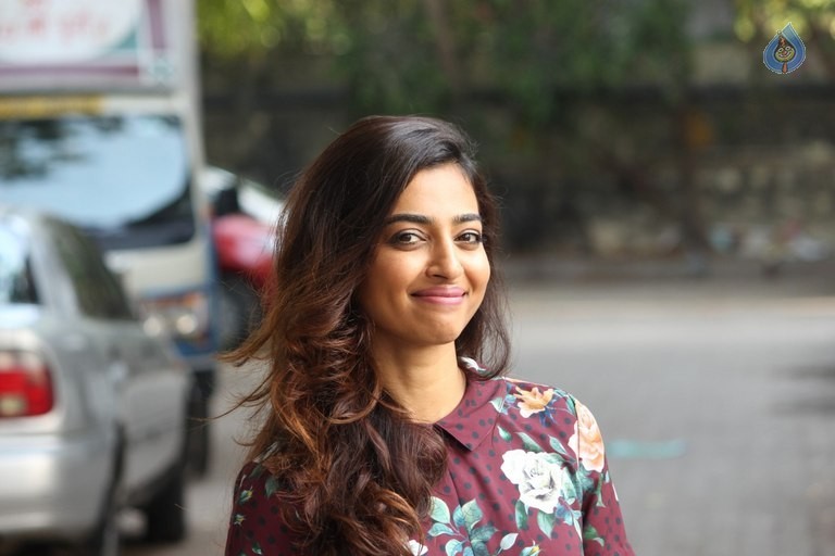 Radhika Apte New Photos - 3 / 24 photos