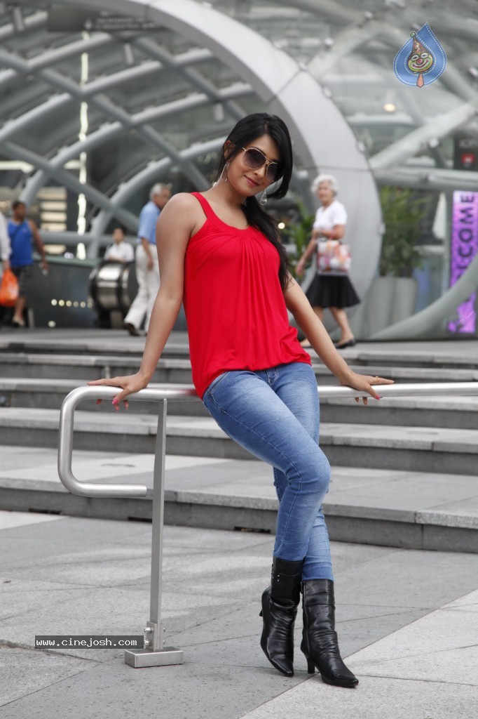Radhika Pandit Hot Stills - 69 / 109 photos