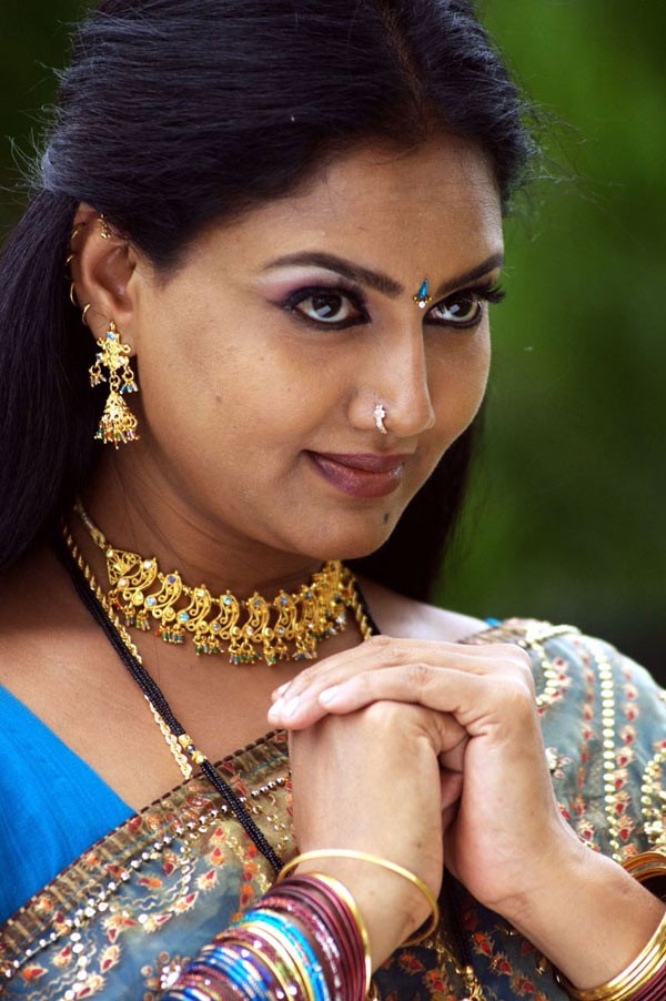 Raksha - 34 / 40 photos
