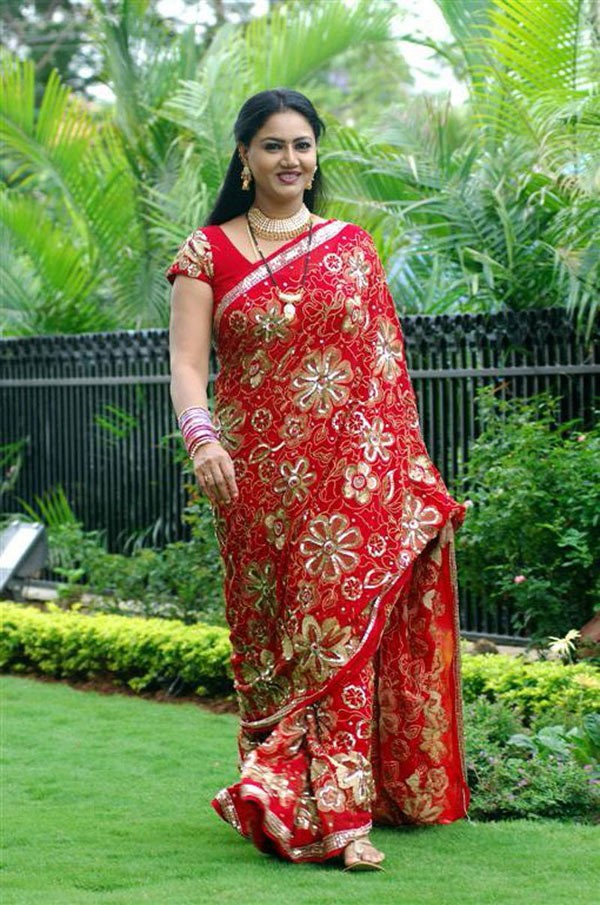 Raksha - 37 / 40 photos