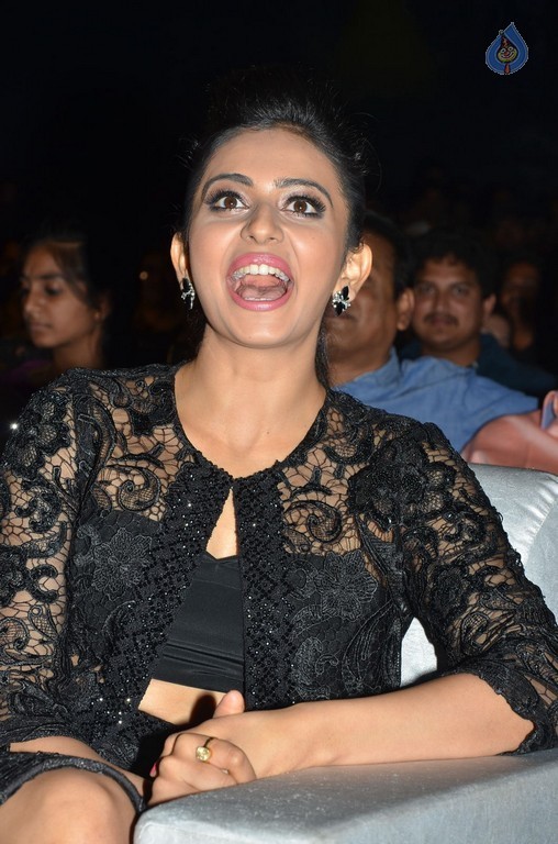 Rakul Preet at Garam Audio Launch - 6 / 32 photos