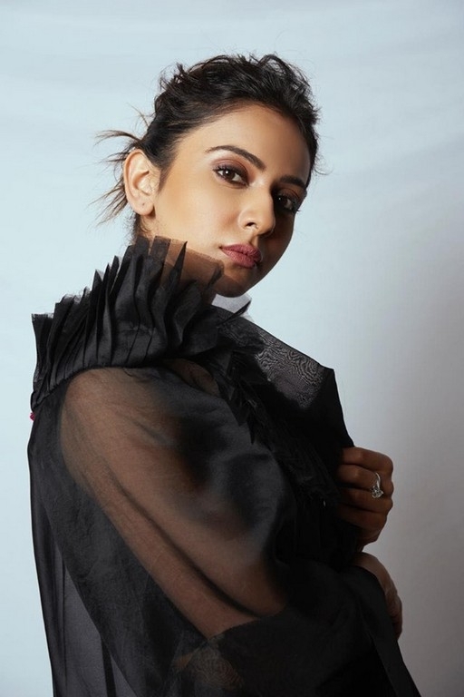 Rakul Preet Photos - 7 / 11 photos