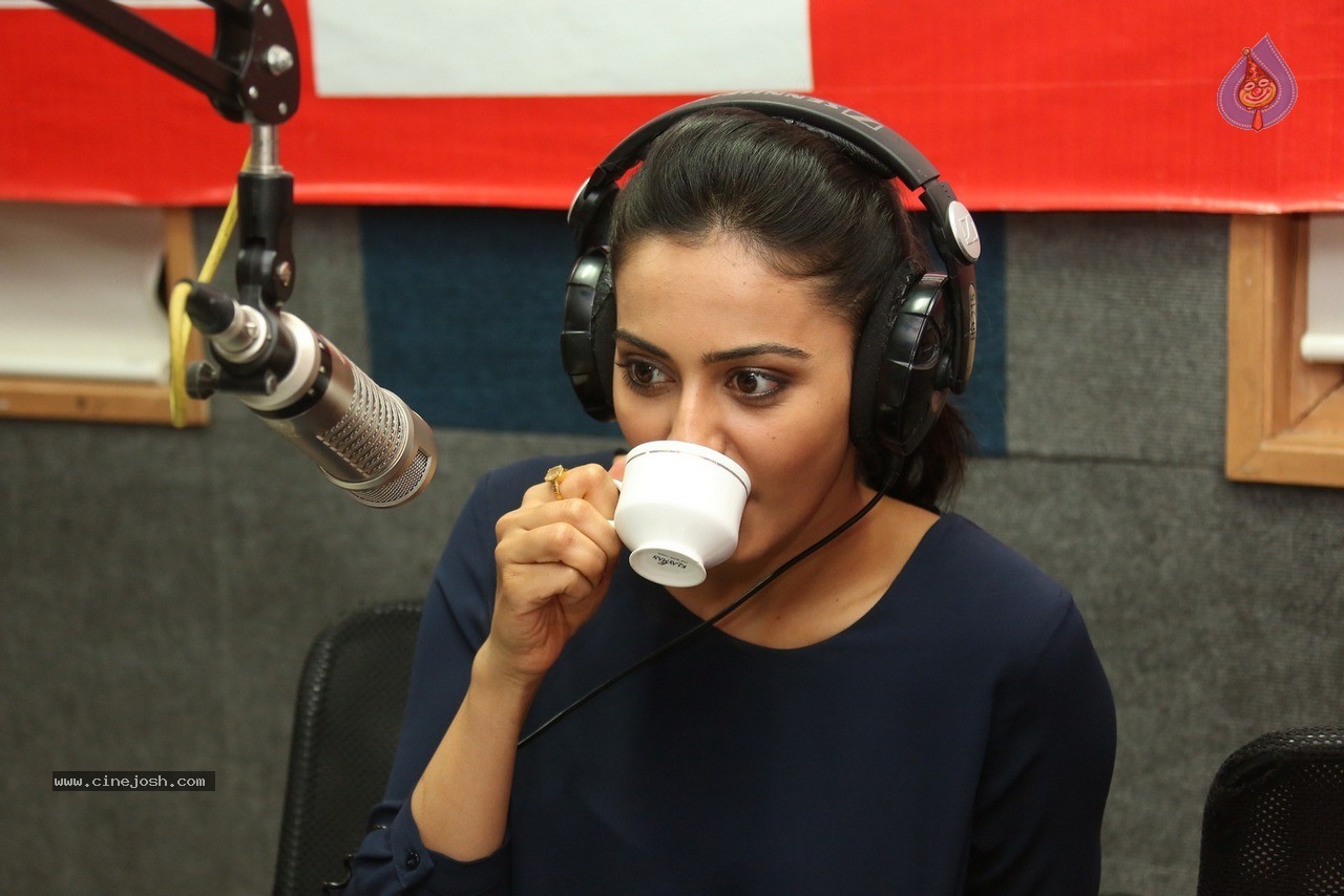 Rakul Preet Singh at Big FM - 32 / 77 photos