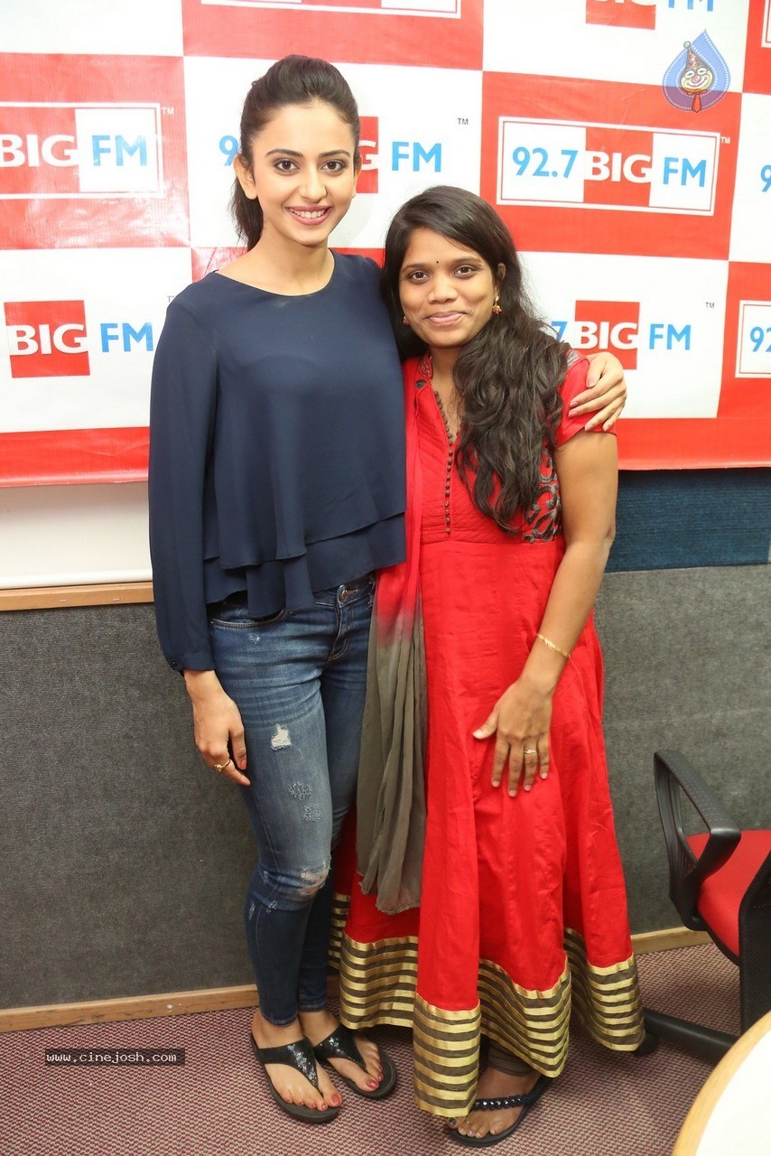 Rakul Preet Singh at Big FM - 38 / 77 photos