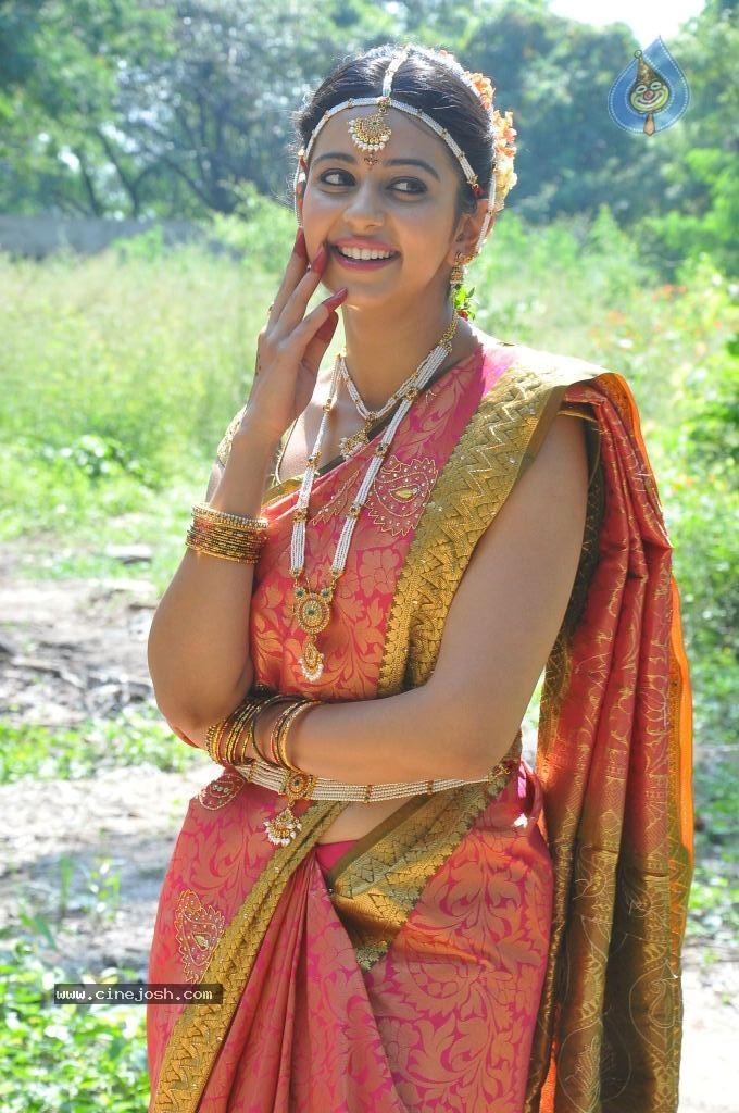 Rakul Preet Singh Cute Stills - 4 / 84 photos