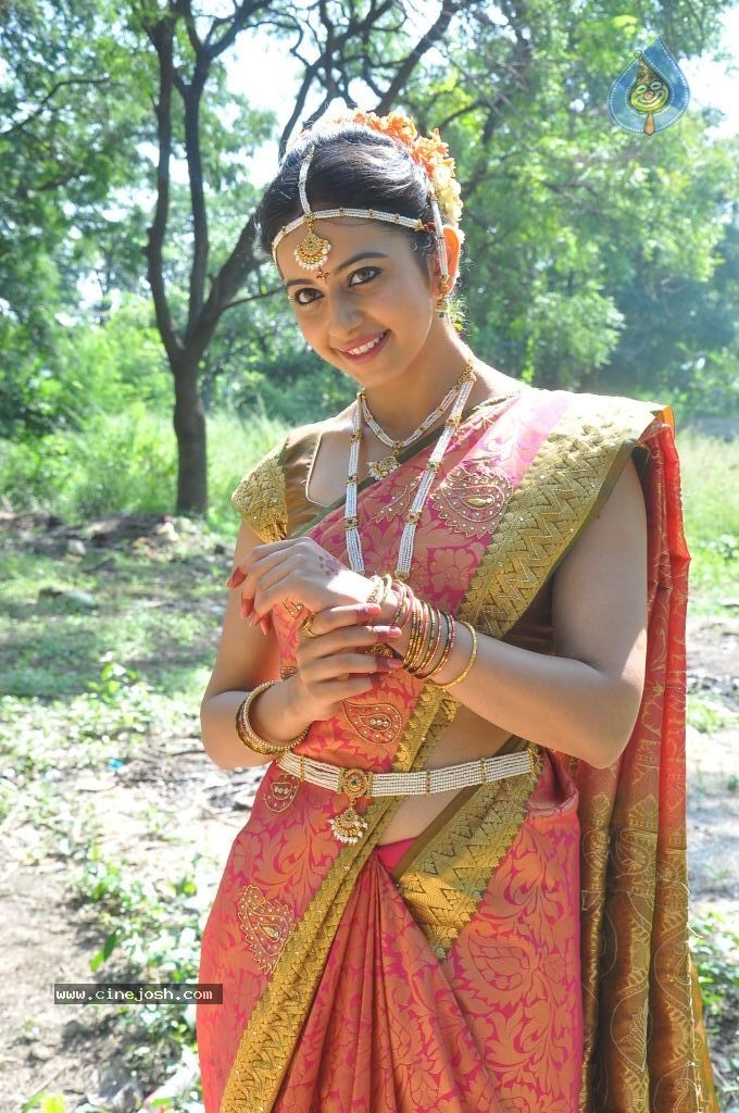 Rakul Preet Singh Cute Stills - 19 / 84 photos