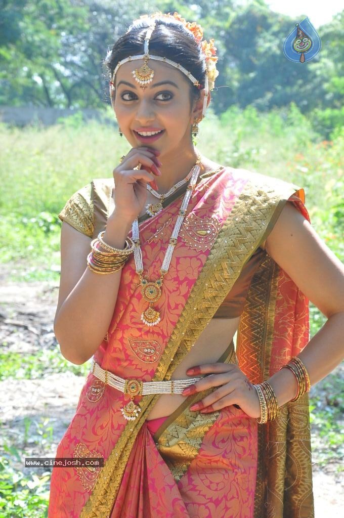 Rakul Preet Singh Cute Stills - 50 / 84 photos