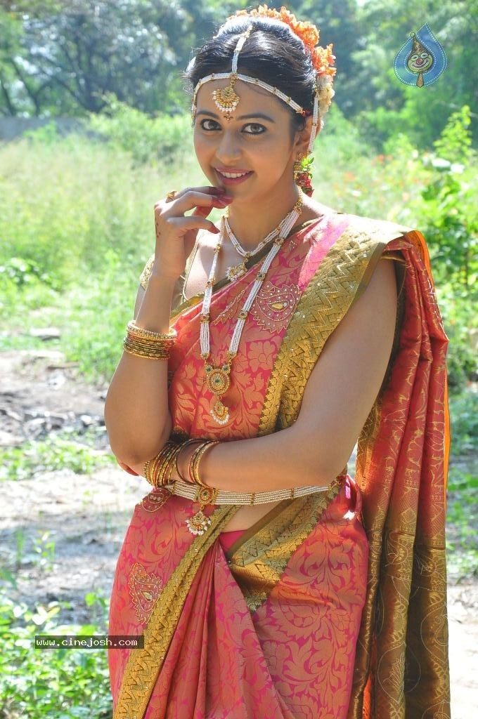 Rakul Preet Singh Cute Stills - 57 / 84 photos