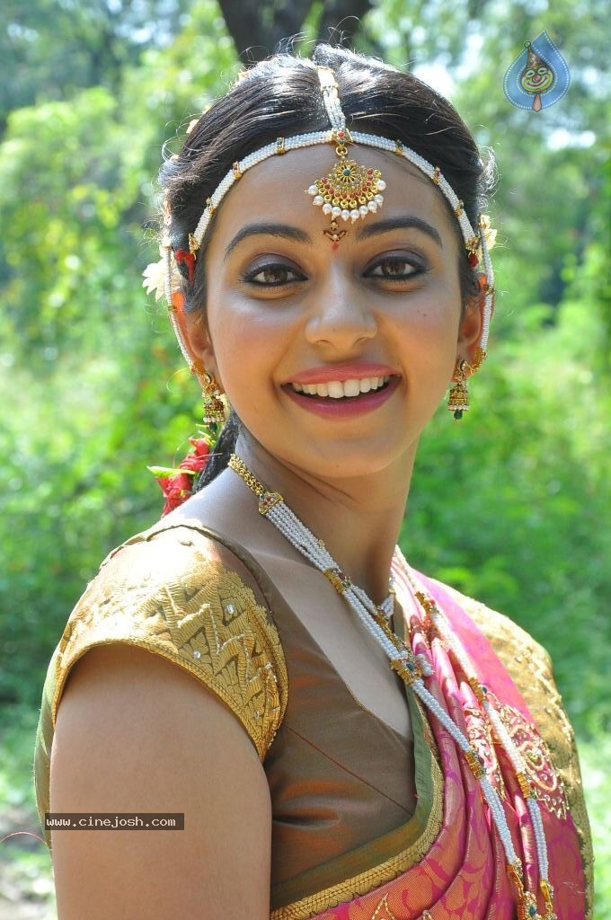 Rakul Preet Singh Cute Stills - 64 / 84 photos