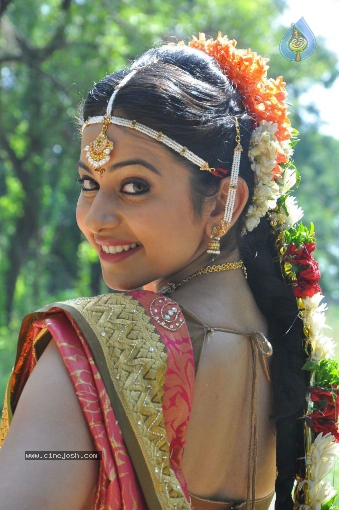 Rakul Preet Singh Cute Stills - 67 / 84 photos