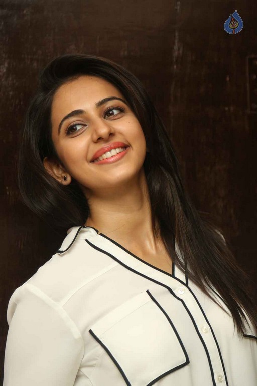 Rakul Preet Singh Interview Photos - 45 / 53 photos