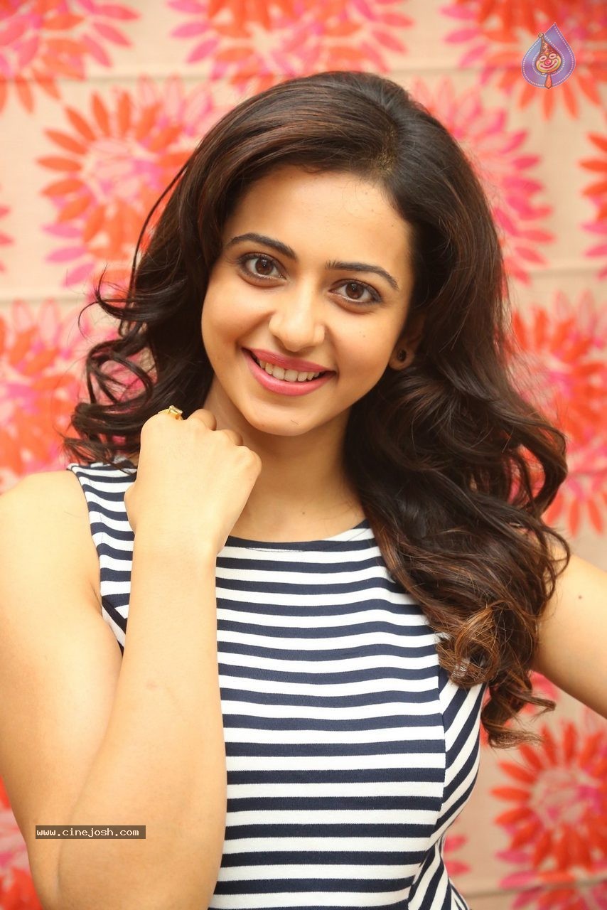 Rakul Preet Singh Latest Gallery - 92 / 92 photos