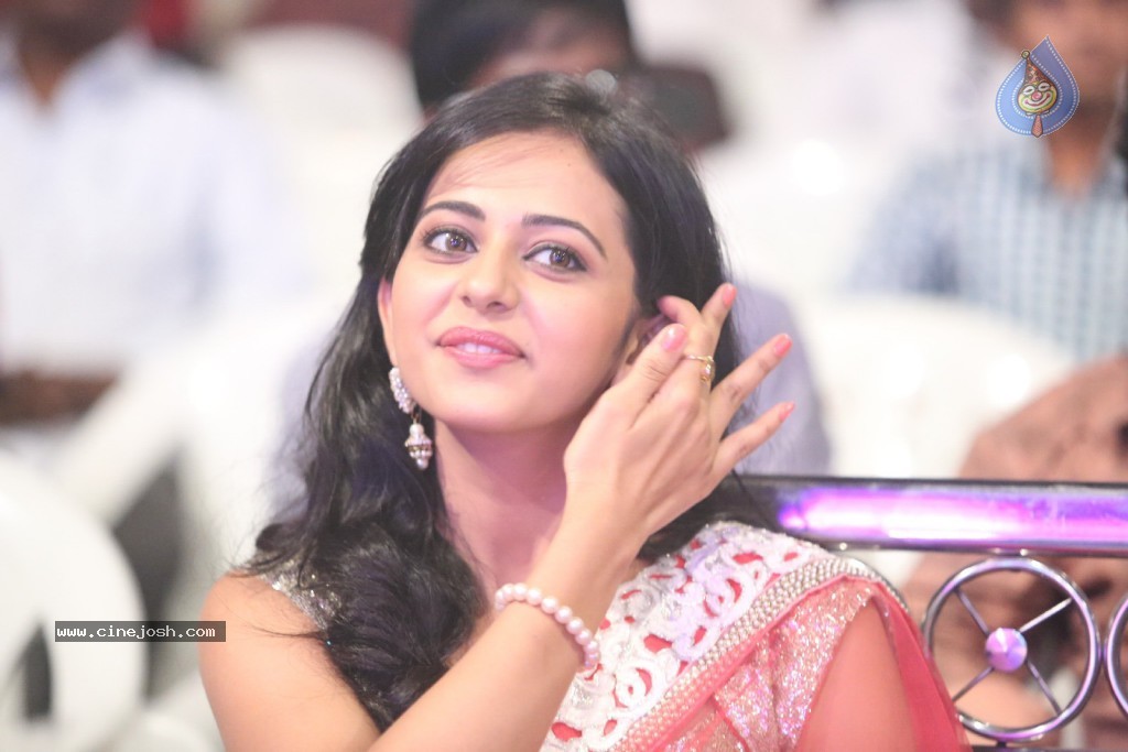 Rakul Preet Singh Latest Photos - 43 / 113 photos