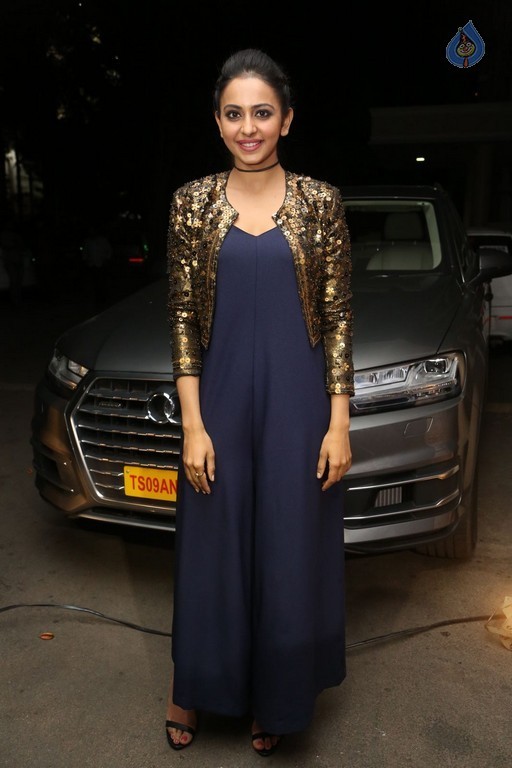 Rakul Preet Singh New Gallery - 15 / 48 photos