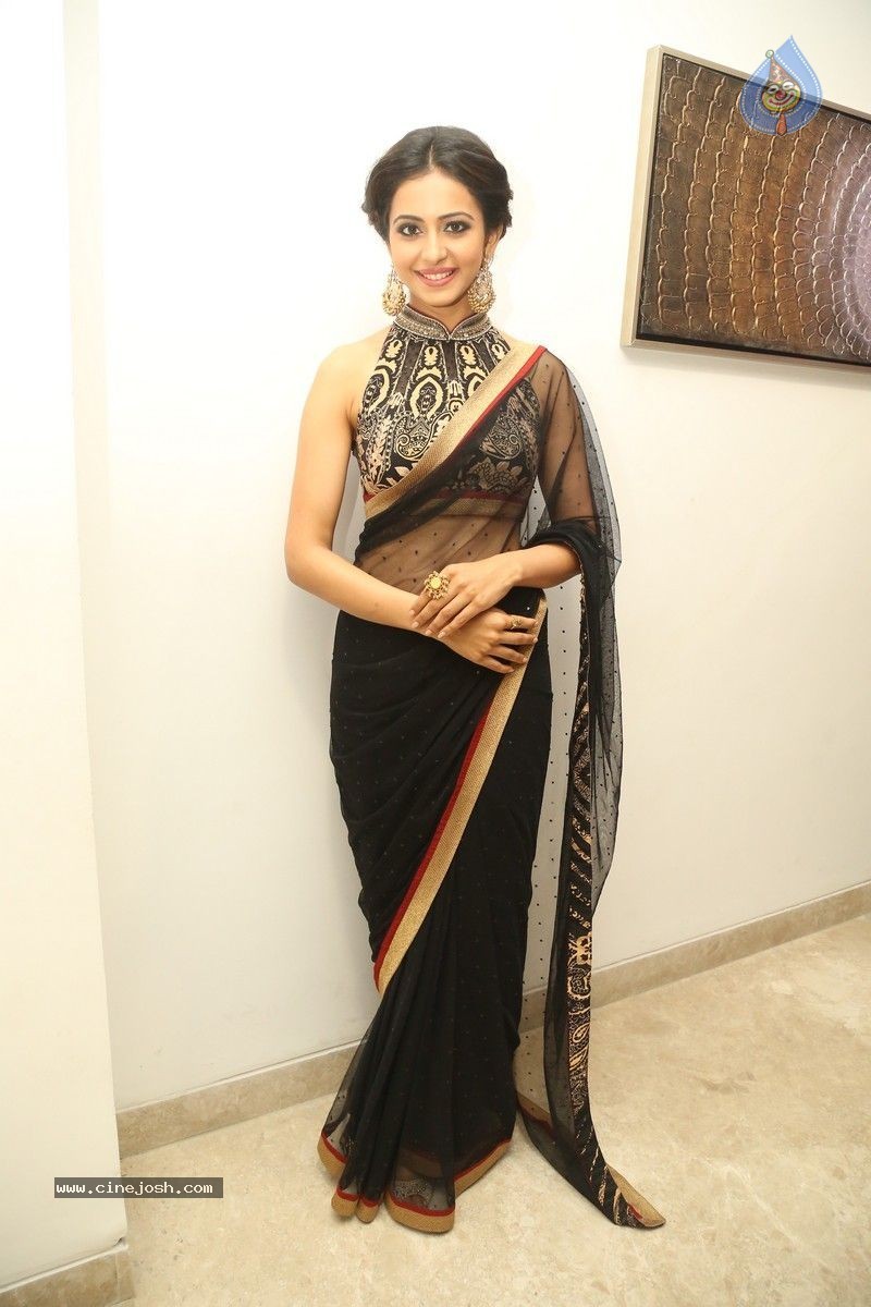 Rakul Preet Singh New Photos - 28 / 55 photos