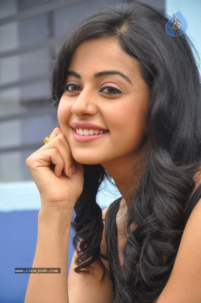 Rakul Preet Singh New Photos - 40 / 93 photos