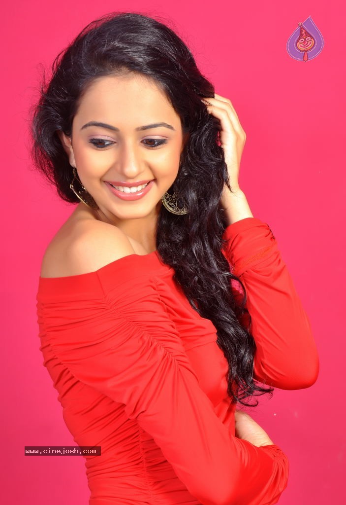 Rakul Preet Singh New Photos - 2 / 35 photos