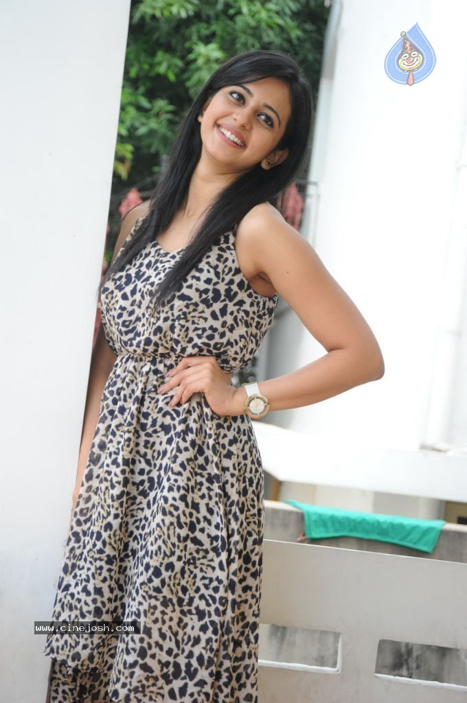Rakul Preet Singh New Photos - 49 / 122 photos