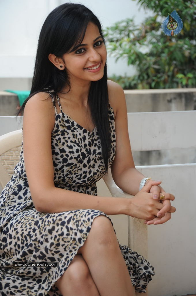 Rakul Preet Singh New Photos - 53 / 122 photos