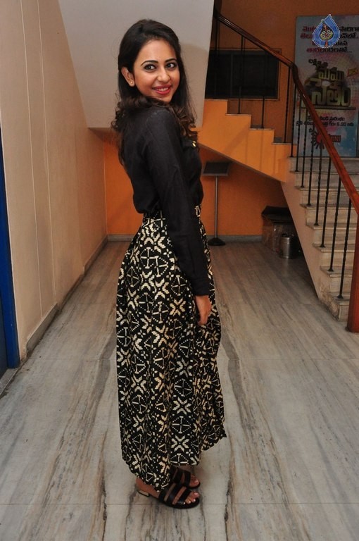 Rakul Preet Singh New Photos - 40 / 42 photos