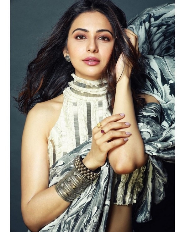Rakul Preet Singh Photos - 6 / 16 photos