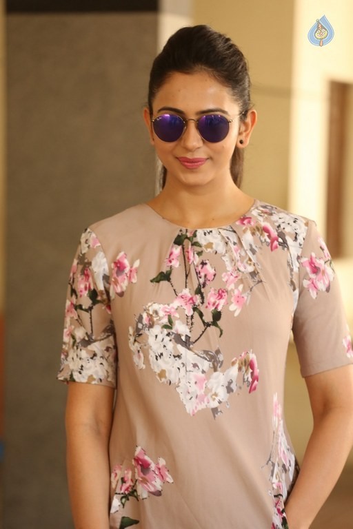 Rakul Preet Singh Photos - 10 / 56 photos