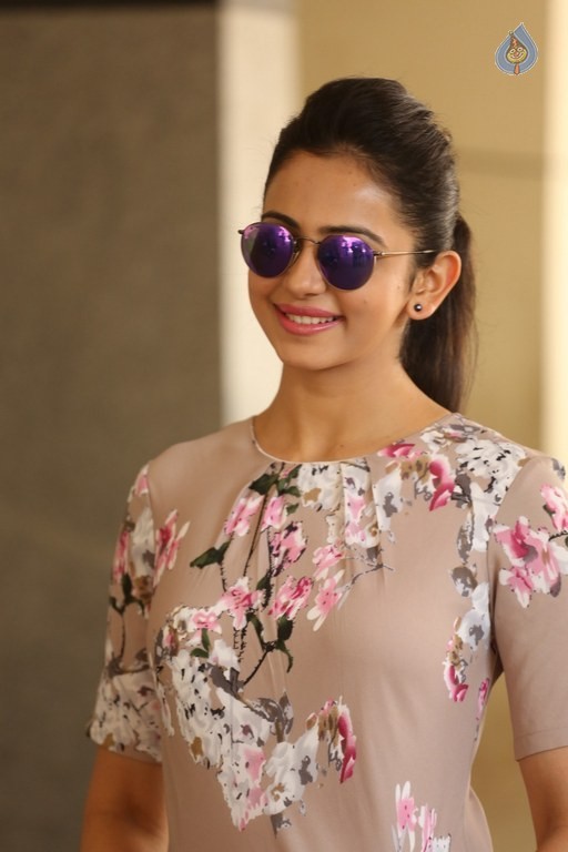Rakul Preet Singh Photos - 38 / 56 photos