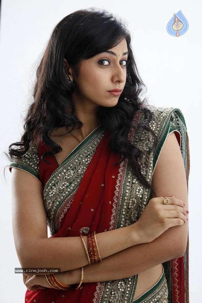 Rakul Preet Singh Pics - 27 / 65 photos