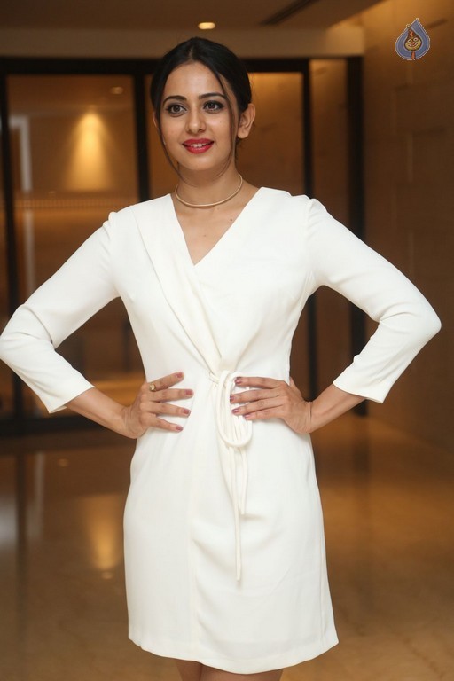 Rakul Preet Singh Pics - 50 / 60 photos