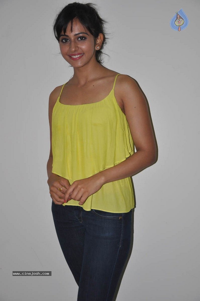 Rakul Preet Singh Press Meet - 22 / 43 photos