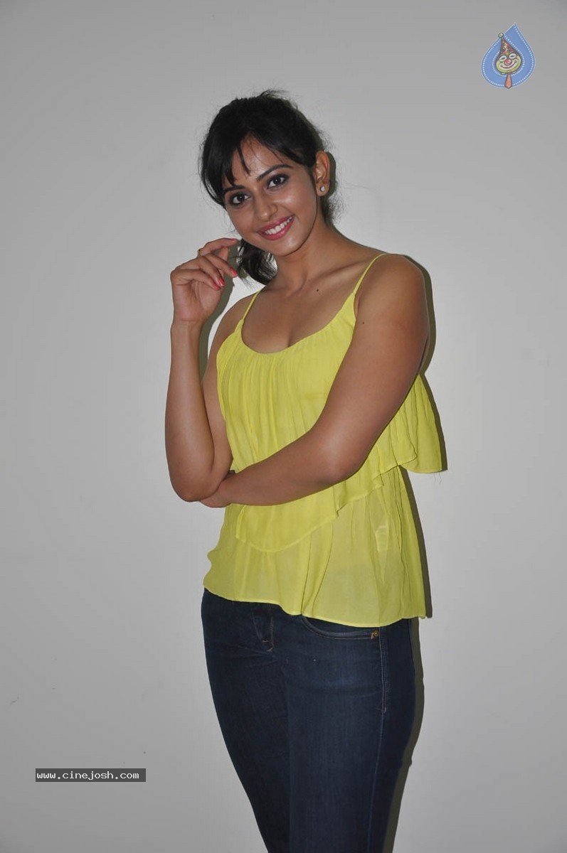 Rakul Preet Singh Press Meet - 40 / 43 photos