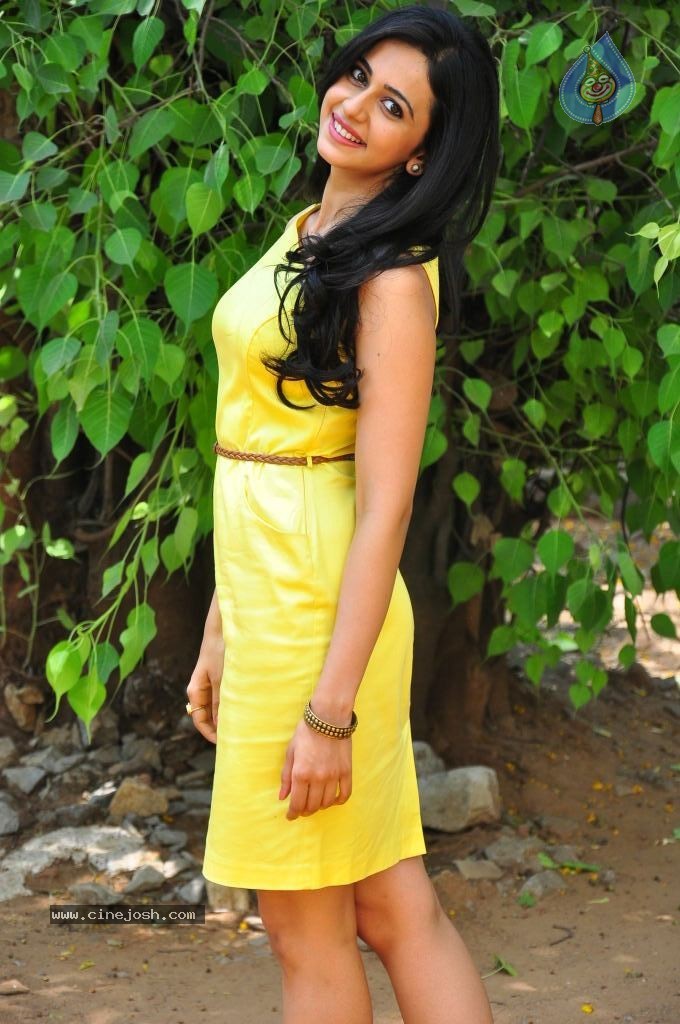 Rakul Preet Singh Stills - 47 / 104 photos
