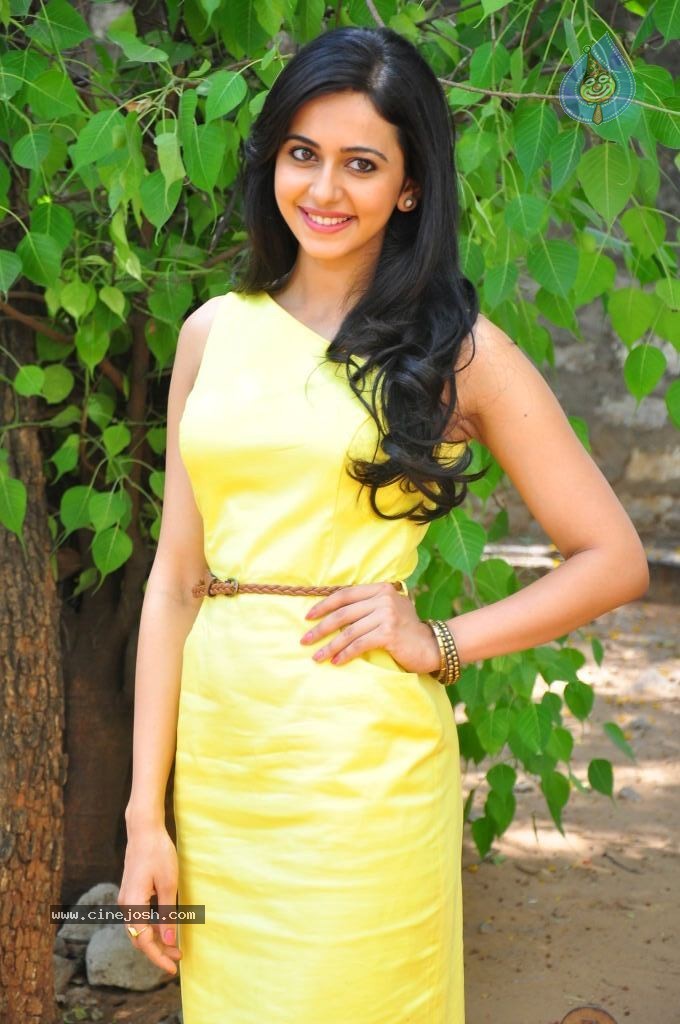 Rakul Preet Singh Stills - 57 / 104 photos