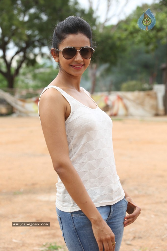 Rakul Preeth Singh Gallery - 80 / 133 photos