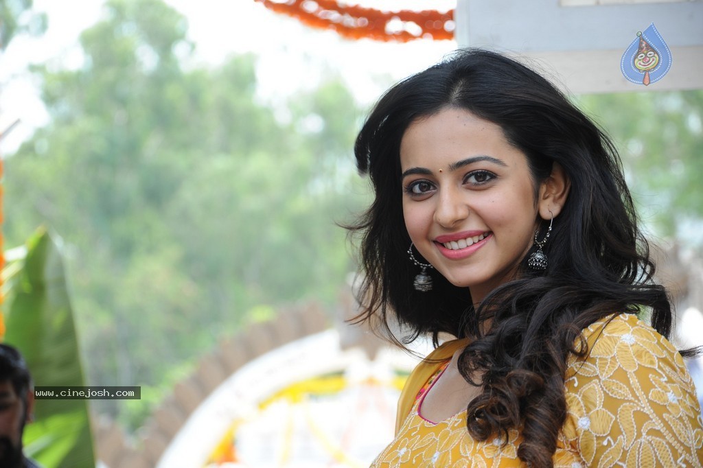 Rakul Preeth Singh Latest Photos - 40 / 66 photos