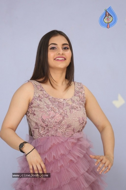 Ramya Pasupuleti Gallery - 7 / 17 photos