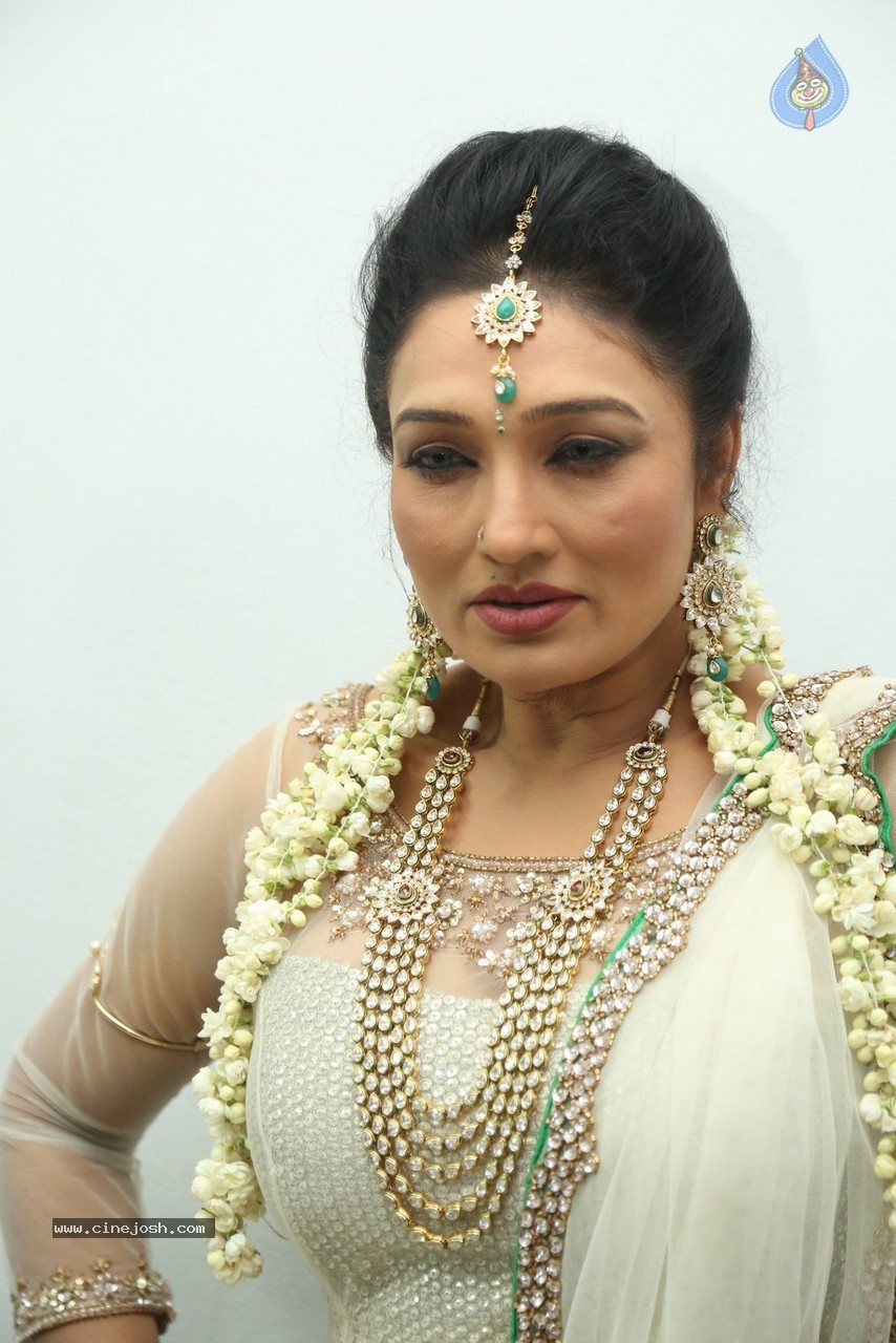 Ramya Sri Latest Photos - 14 / 45 photos