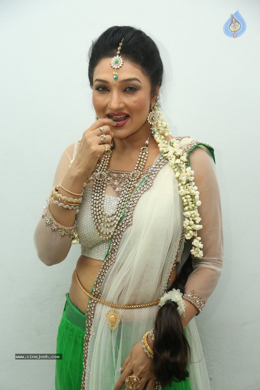 Kannada Actress Ramya Nude Pics - Ramya Sri Latest Photos - Photo 29 of 45