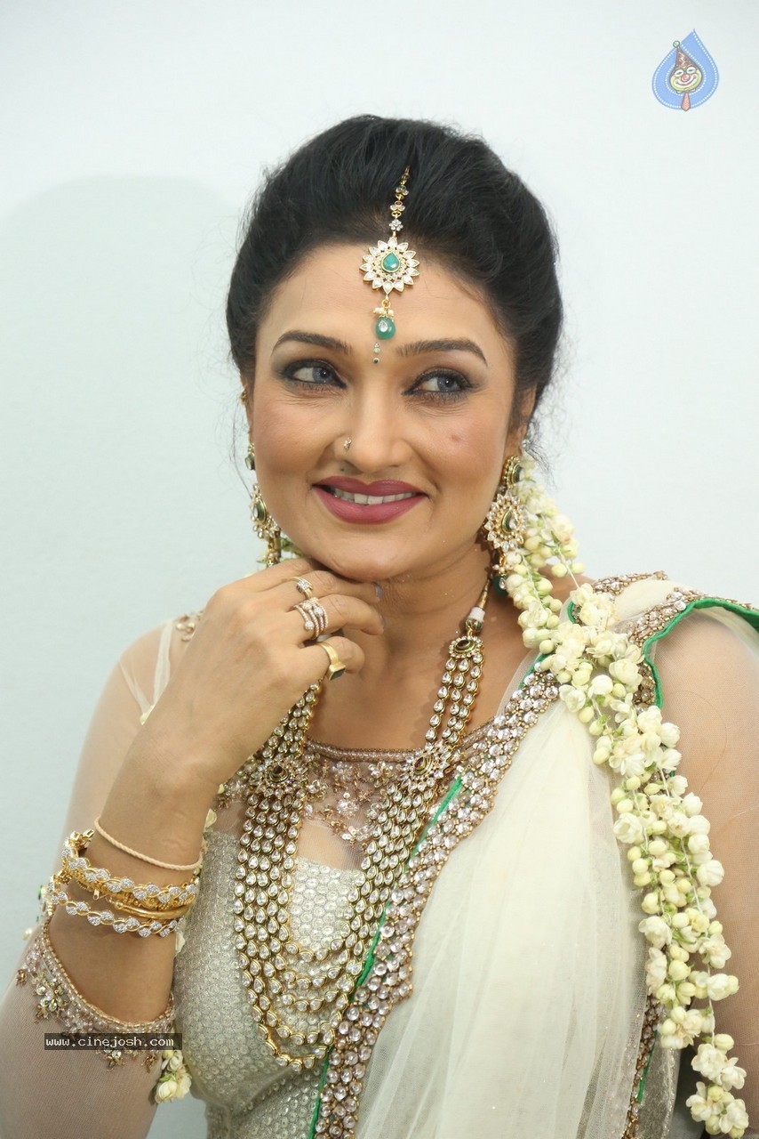 Ramya Sri Latest Photos - 36 / 45 photos