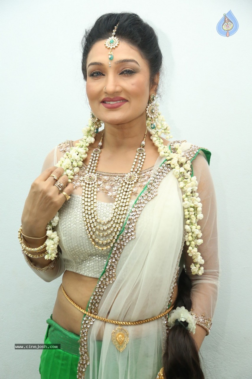 Kannada Actress Ramya Nude Pics - Ramya Sri Latest Photos - Photo 37 of 45