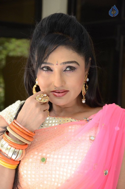 Ramya Sri New Gallery - 13 / 62 photos