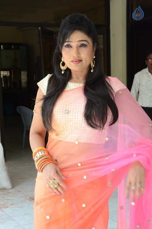 Ramya Sri New Gallery - 30 / 62 photos
