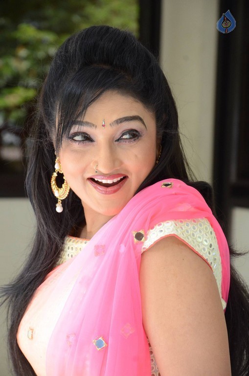 Ramya Sri New Gallery - 42 / 62 photos