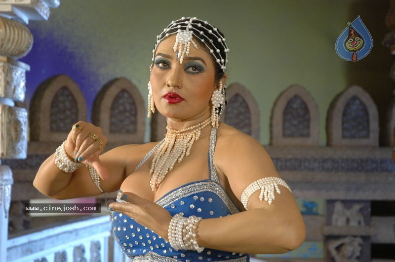 Ramya Sri Spicy Photo Gallery - 29 / 50 photos