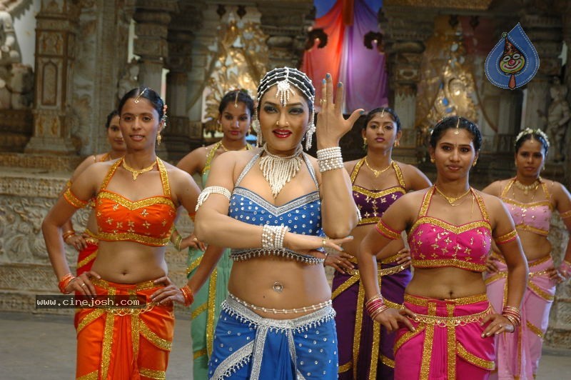 Ramya Sri Spicy Photo Gallery - 35 / 50 photos