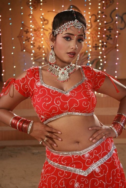 Rani Chatterjee Stills - 4 / 16 photos