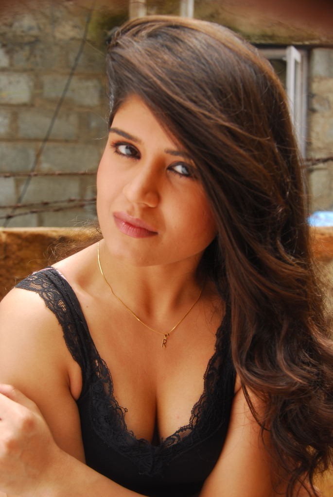 Ranjana Mishra New Stills - 21 / 41 photos