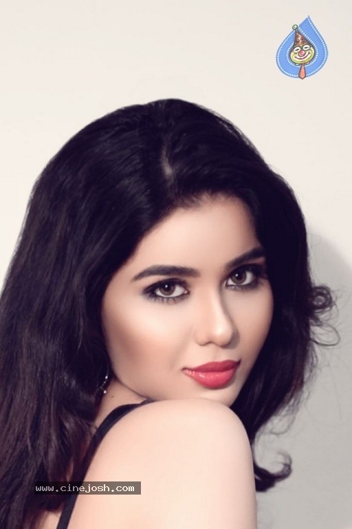 Rasheeka Dutt Latest Photoshoot - 3 / 13 photos